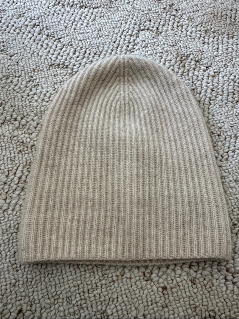 NAADAM Ribbed Cashmere Beanie in Light Beige